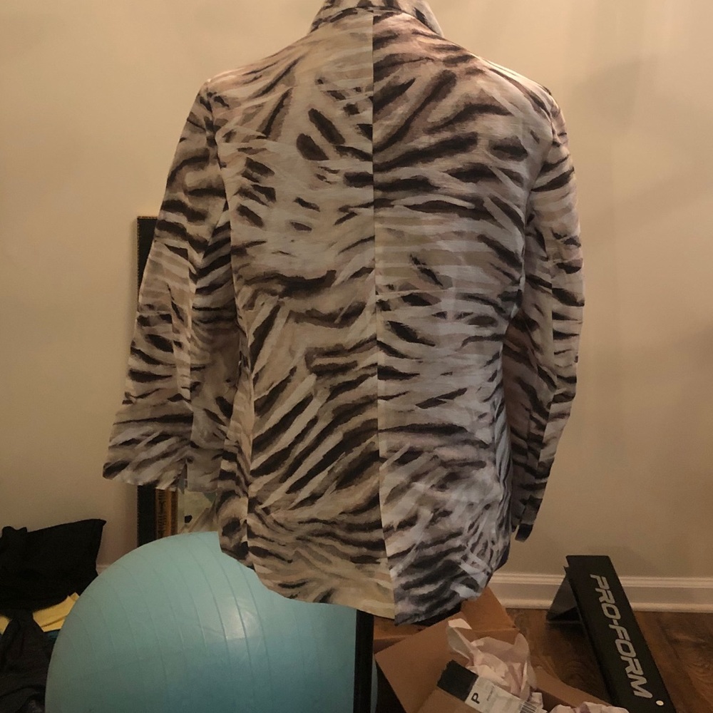 Chico’s Jacket - Picture 4 of 7